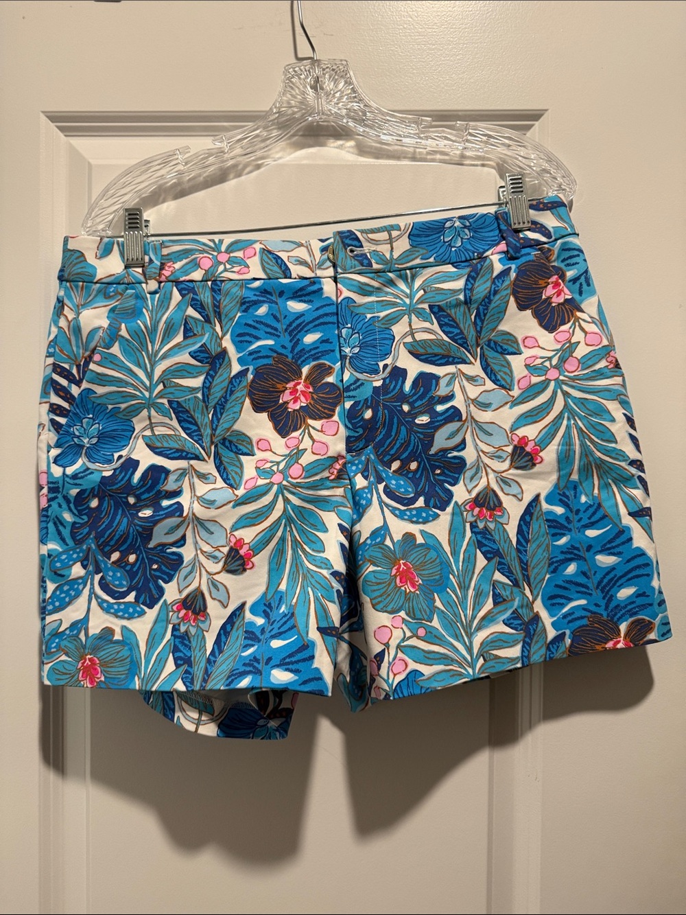 Lilly Pulitzer high rise shorts
